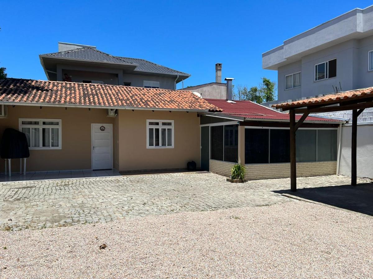 Casa em Bombinhas Praia do Mariscal - Chambres d’hôtes