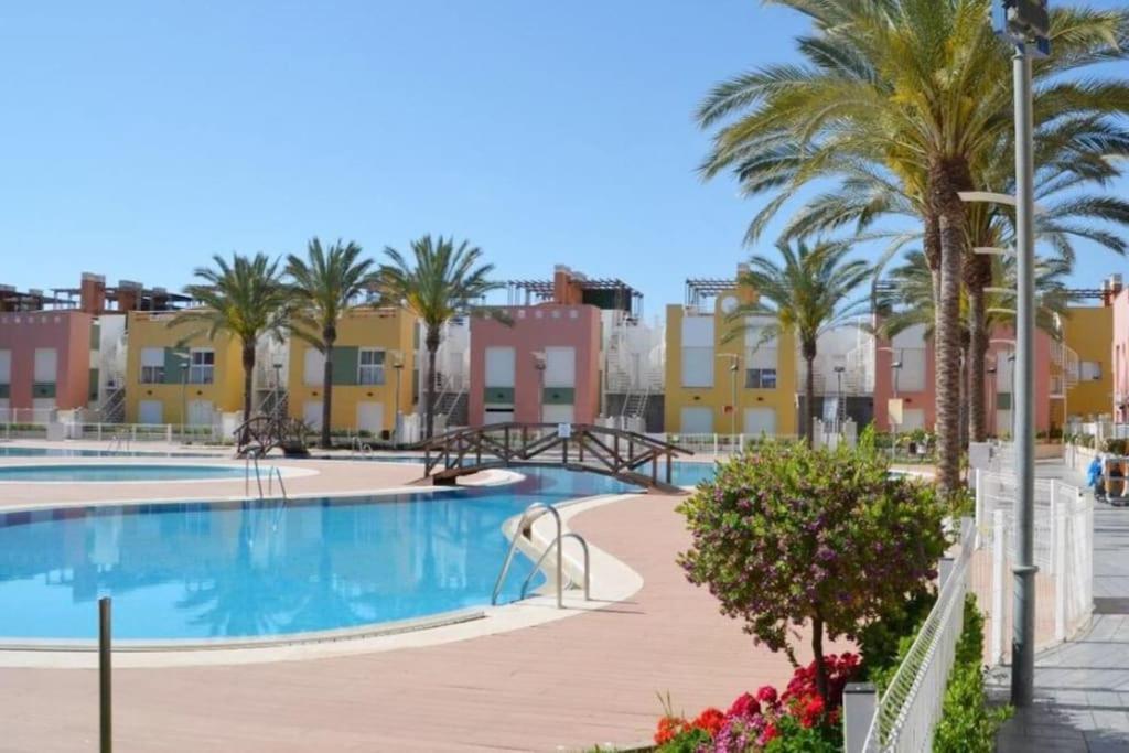 Atico con Jacuzzi Las Marinas Vera - B&B Vera