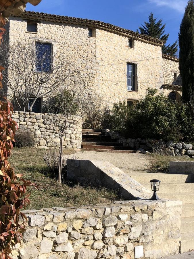 B&B Buis-les-Baronnies - HAMEAU DE LA SAVOUILLANE - Bed and Breakfast Buis-les-Baronnies