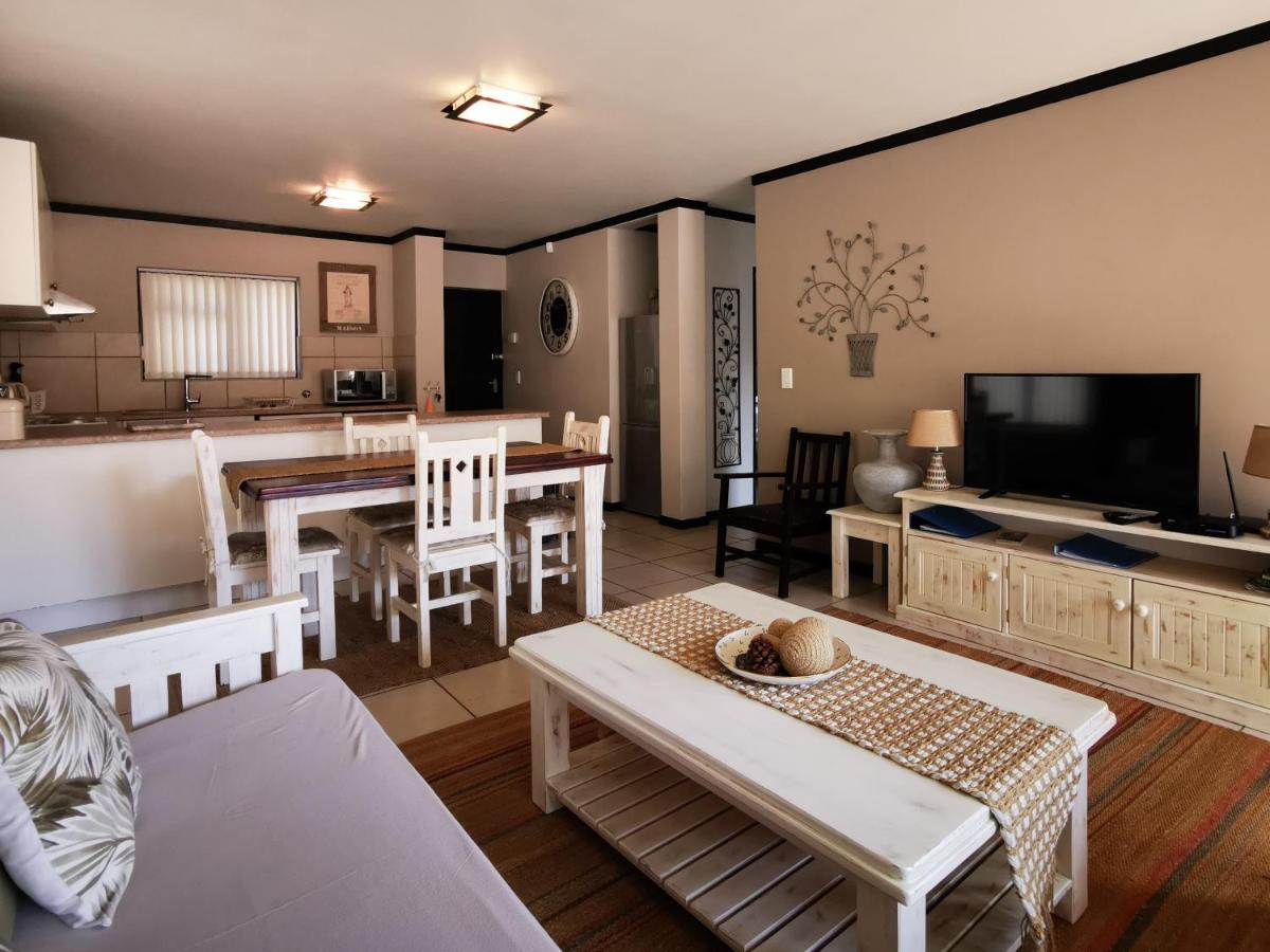 Santini Village 74 - B&B Plettenberg Bay