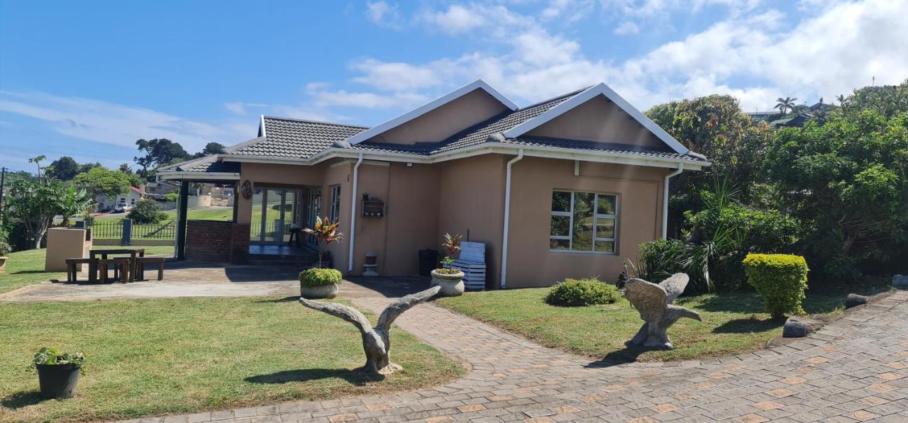 B&B Port Shepstone - Cosy Beach House - Bed and Breakfast Port Shepstone