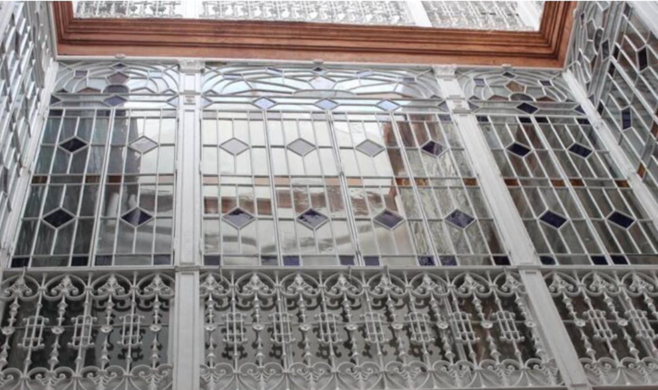 Amazing Sevilla Apartamento - B&B Sevilla