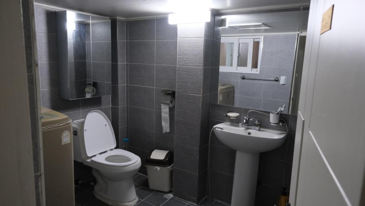 Camera Quadrupla Economy con Bagno in Comune