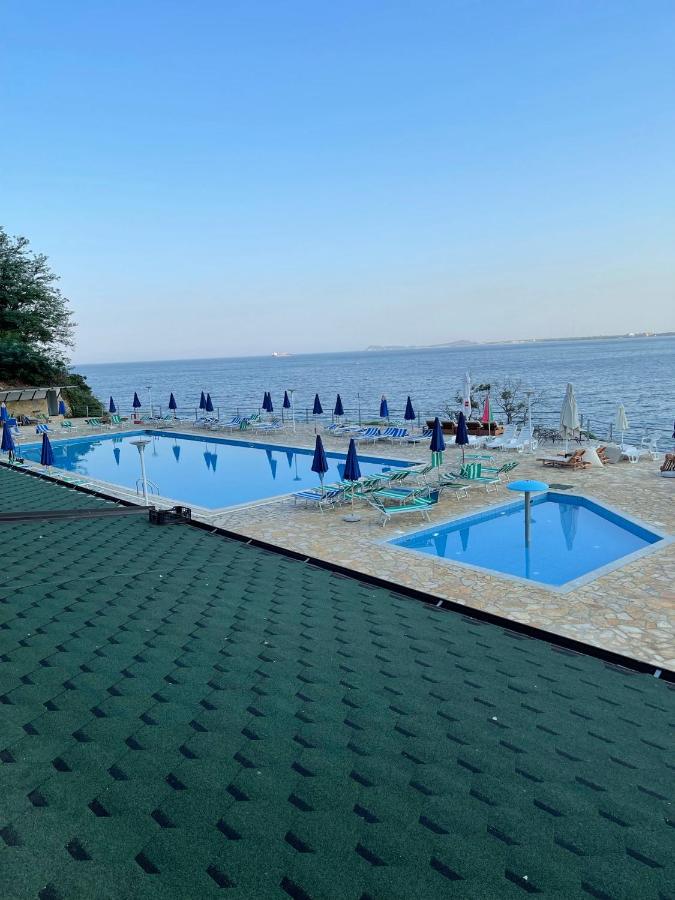 Amazing View! B & C New Apartment in Vlora - Chambres d’hôtes Vlora