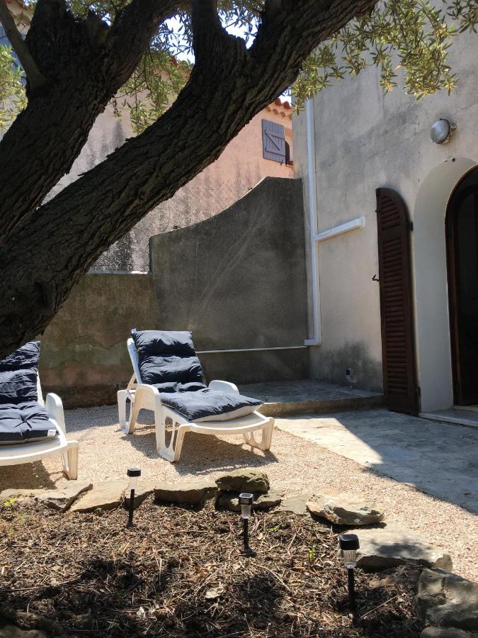 independent house of 30m2 near creeks - Chambres d’hôtes La Ciotat