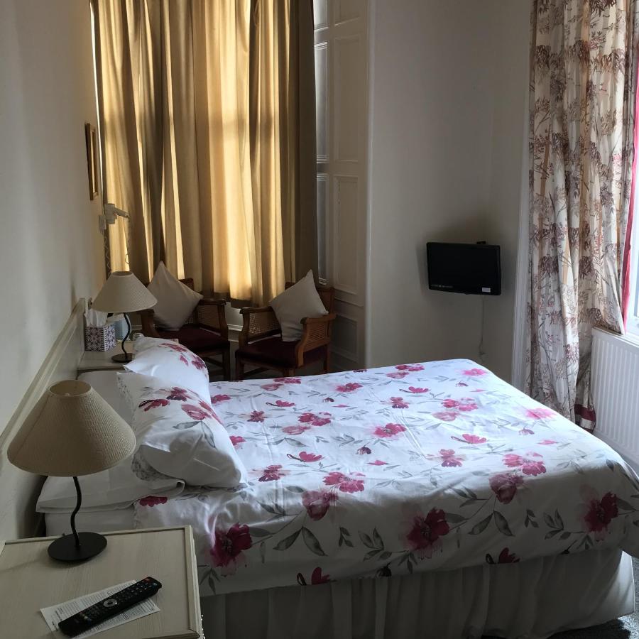 Habitación Doble con baño