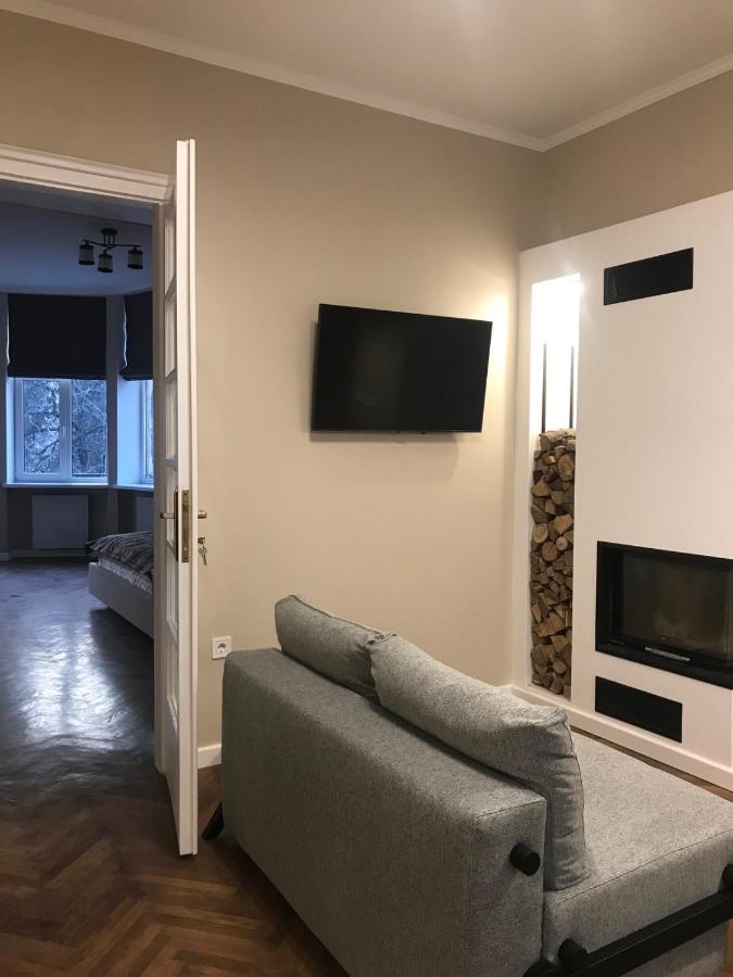 апартаменти на вул Кобилянської з балконом - B&B Černivci