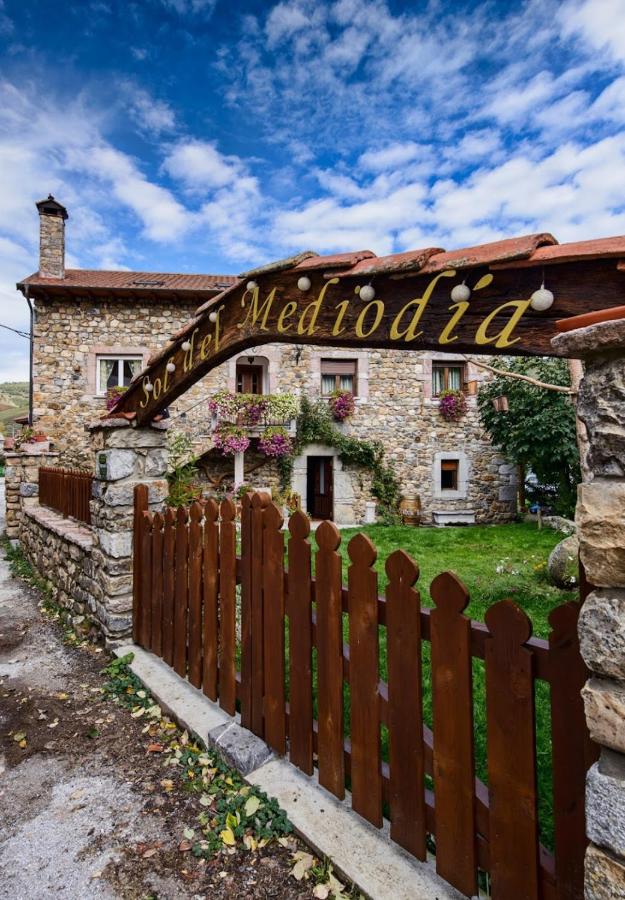 Sol del Mediodía - B&B Acebedo
