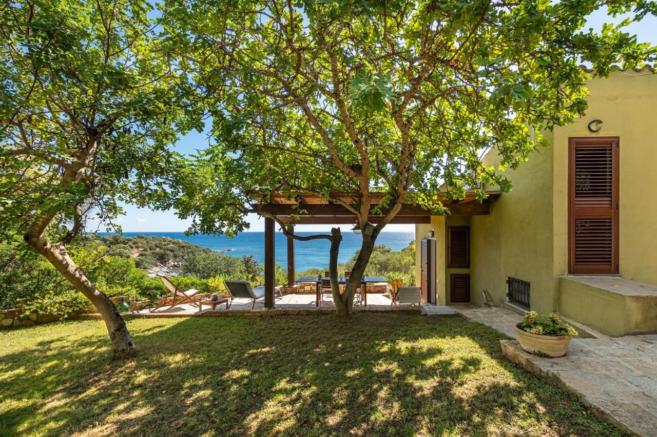 Domus Moon Apartment with sea view Villasimius - B&B Villasimius