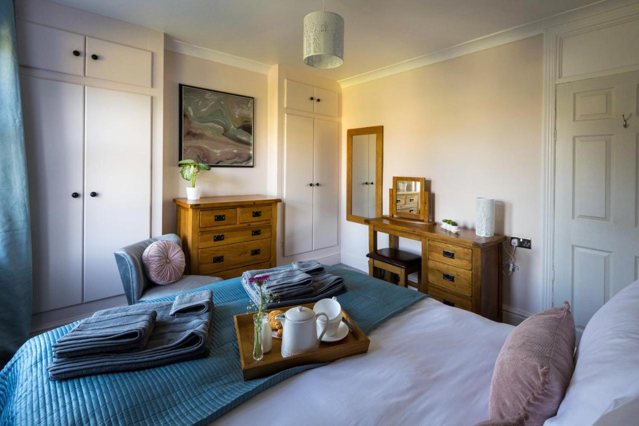 B&B Harrogate - Cherry Tree Villa - Bed and Breakfast Harrogate