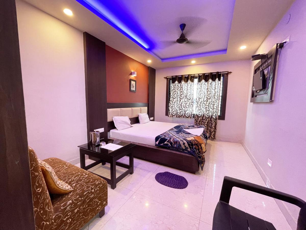 B&B Puri - SiddhiVinayak inn Puri - Bed and Breakfast Puri