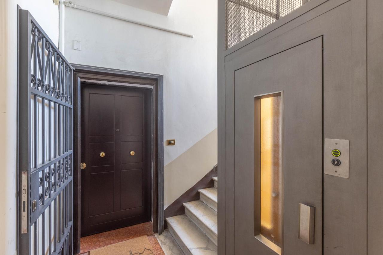 Indipendenza, Bologna by Short Holidays - B&B Bologna