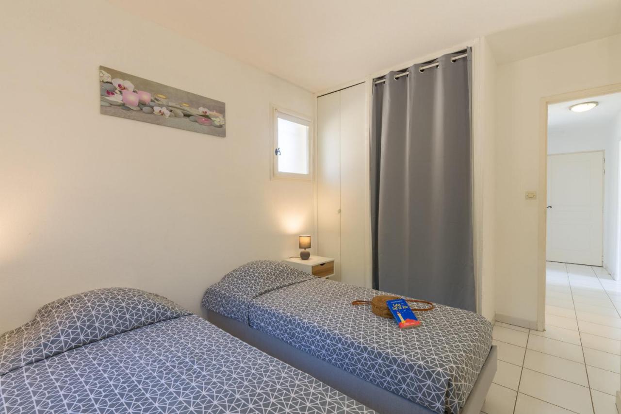 Le Verger, villa lumineuse et agréable avec son espace extérieur clos au cœur de notre vignoble - Chambres d'hôtes Hyères