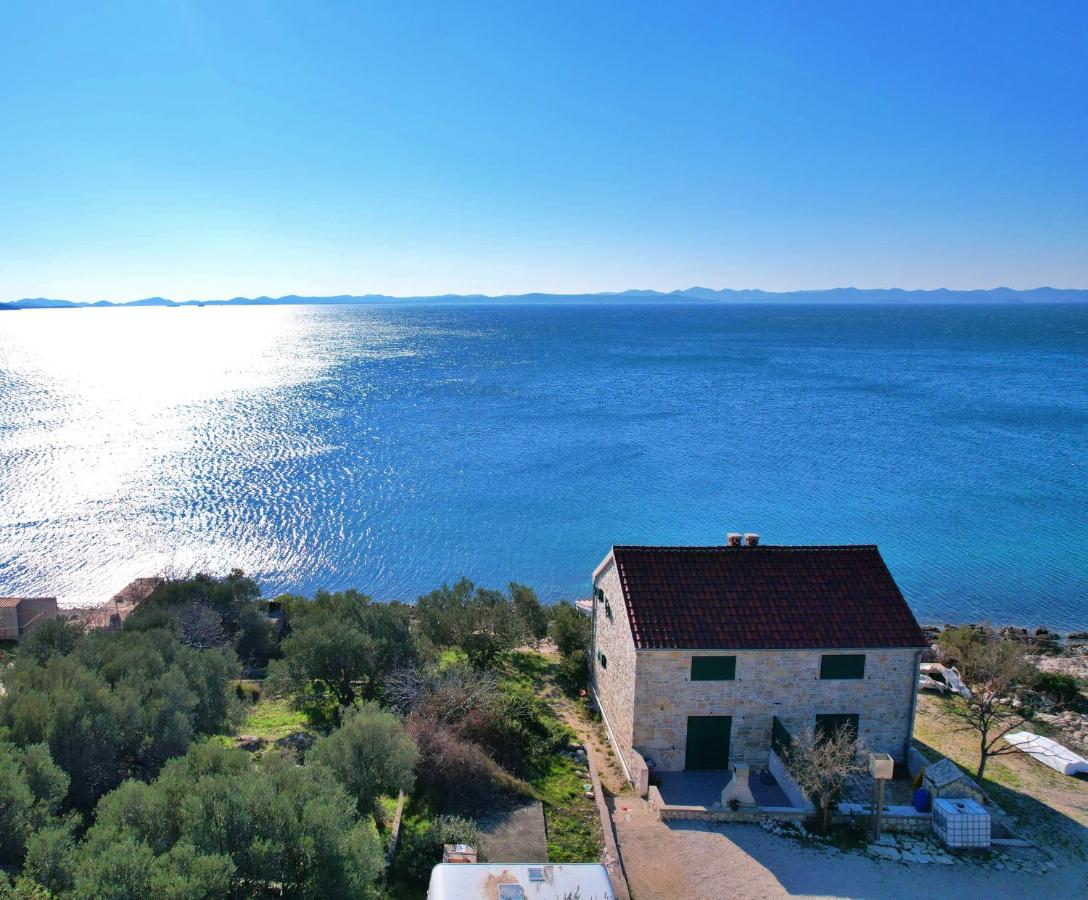 Old Fisherman's House - Apartment Zrinka - B&B