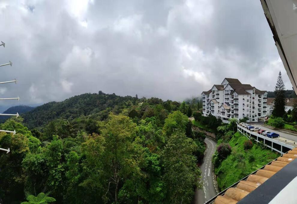 B&B Bukit Fraser - Fraser Hill Silverpart Resort B2-6-1 Forest View High Floor No Lift - Bed and Breakfast Bukit Fraser