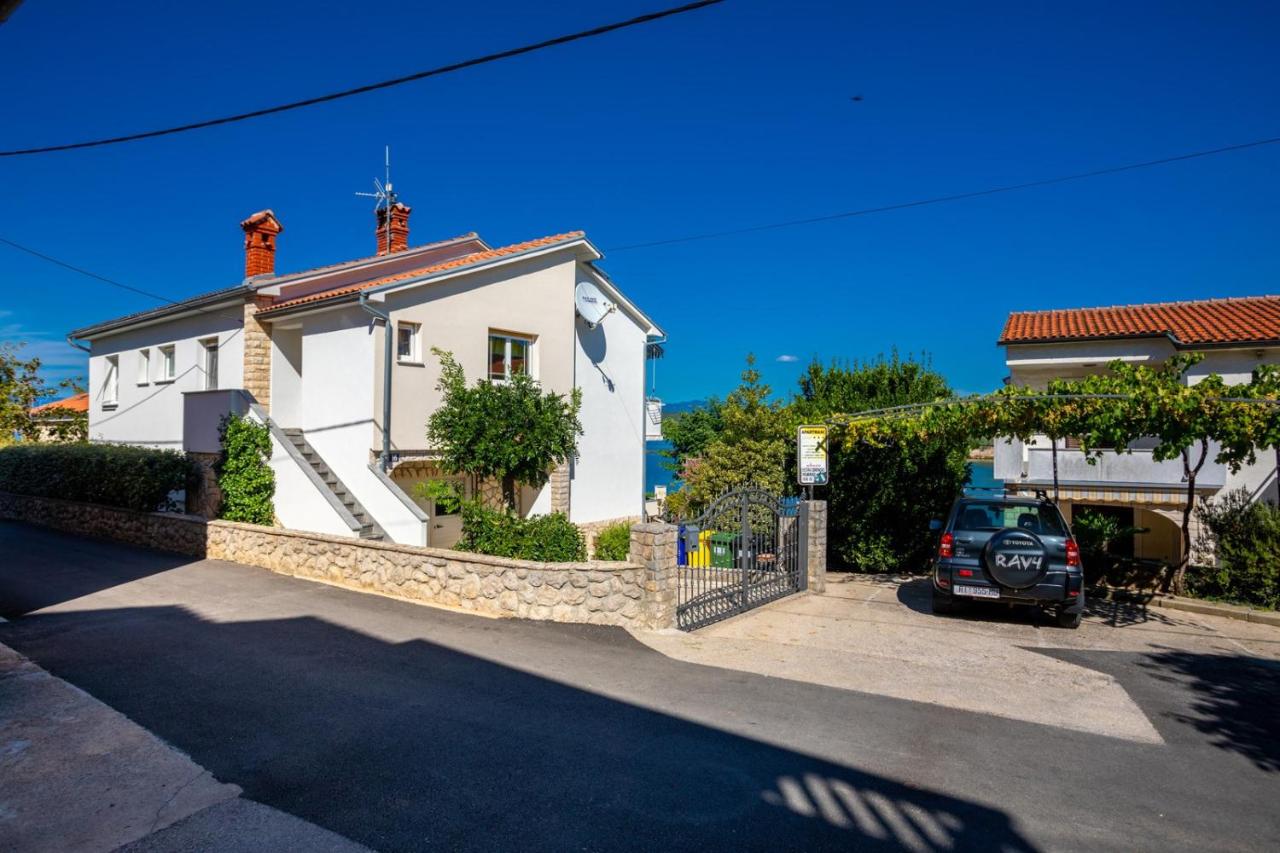 Apartments Dinka Vantačići - B&B
