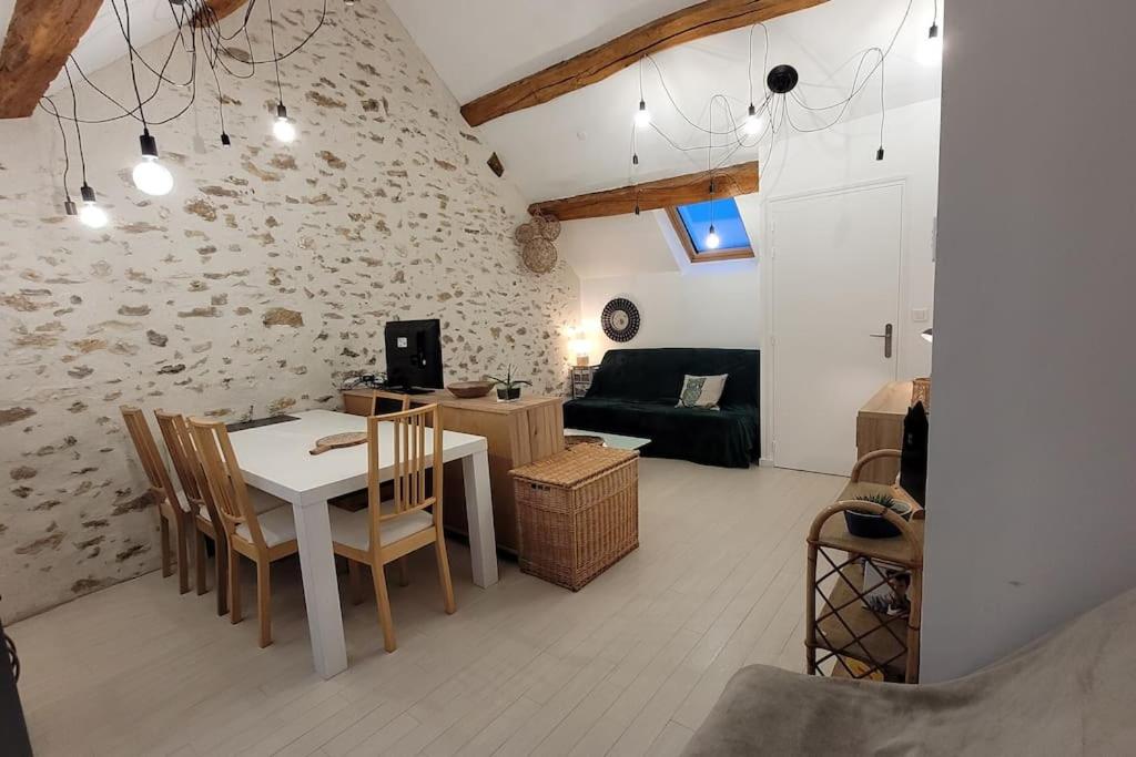 L'Ancienne Vannerie, Disney,Parrot - B&B Guérard