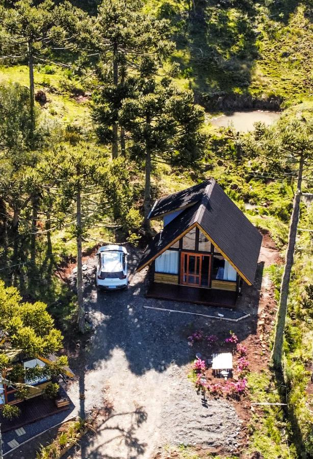 Refugio Brognoli - Chalés Suiços - Com banheira dupla de Hidromassagem - B&B