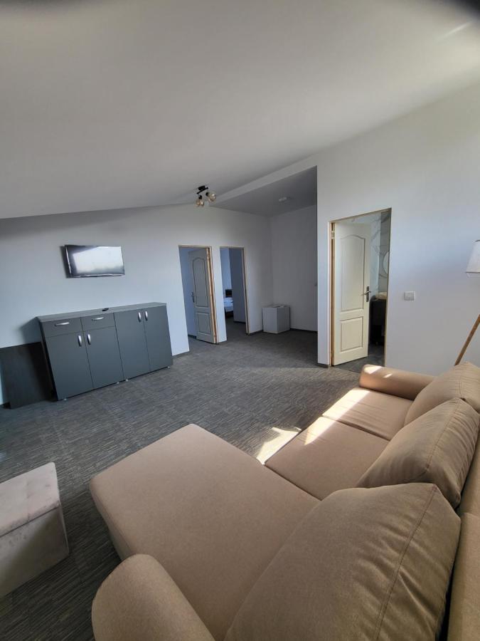 Appartamento con 2 Camere da Letto