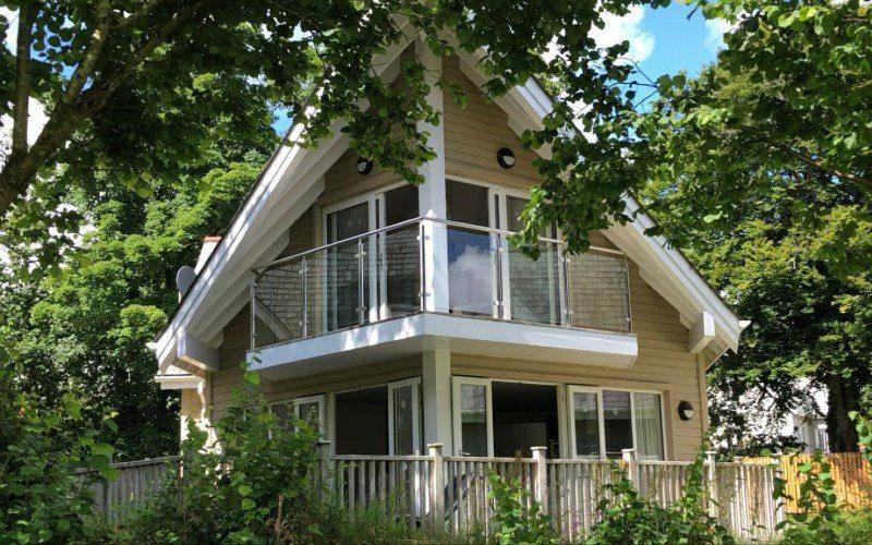 Luxurious 4 Bedroom New England Style Villa - Trewhiddle Villa 19 - Bed and Breakfast St Austell