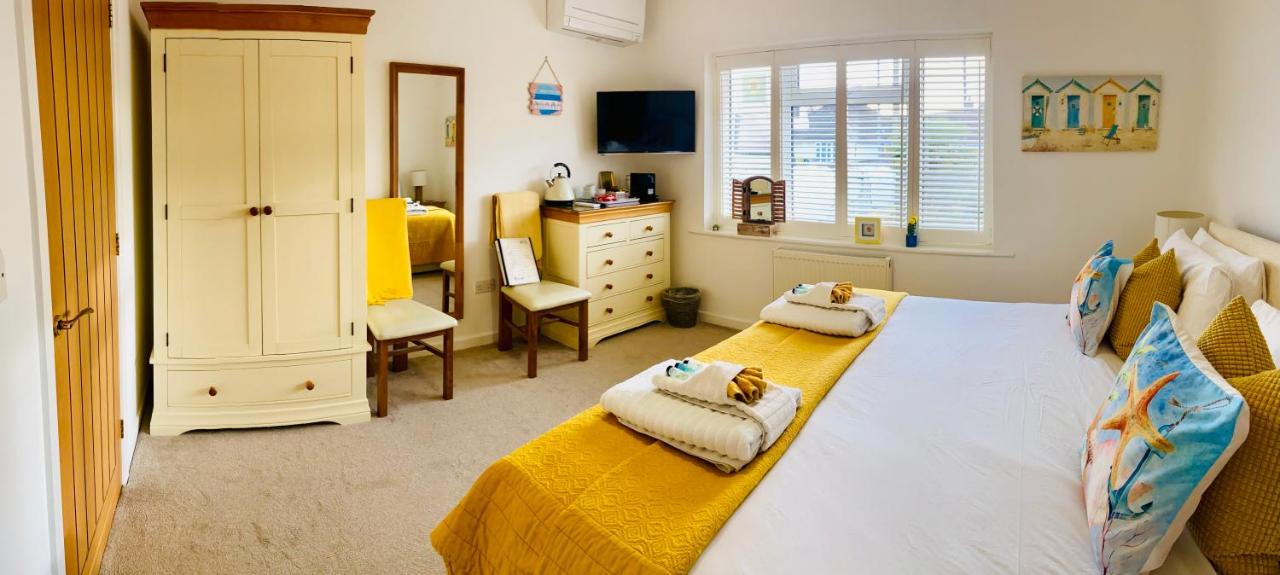 Superior Deluxe Double or Twin Room 