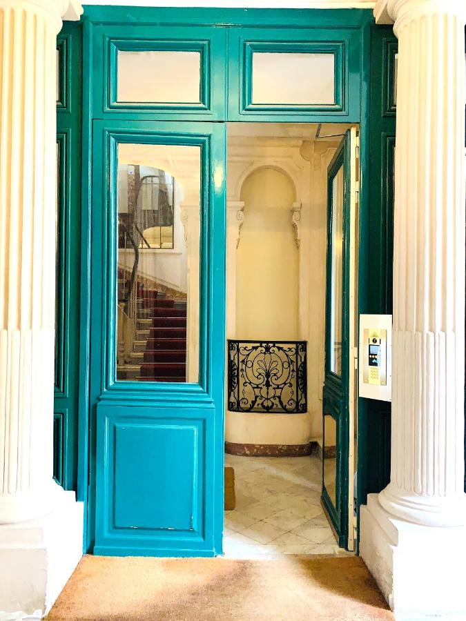 2 bedrooms - Paris centre - Champs Elysees - B&B