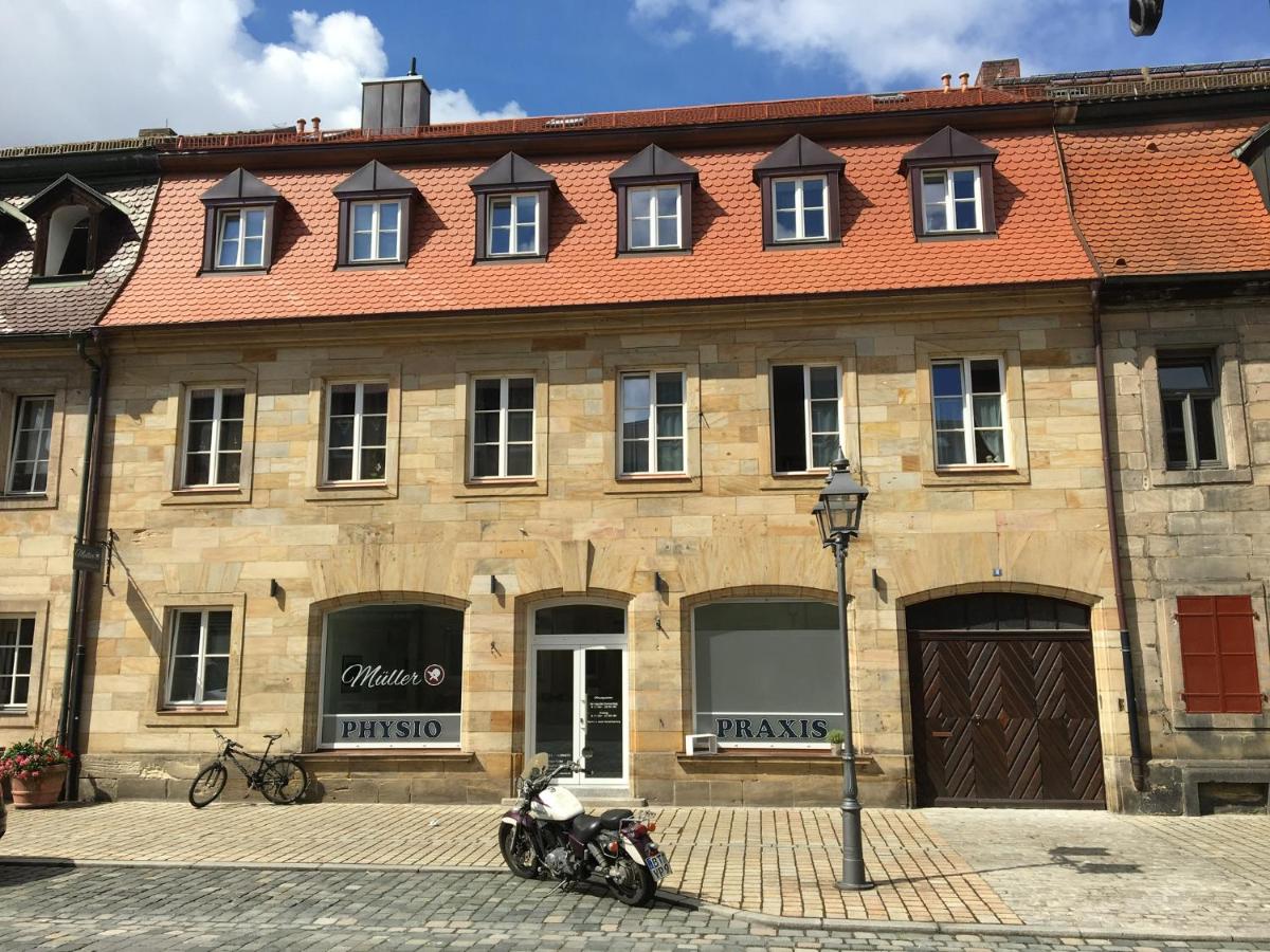 Wohnung in Bayreuths schönster Straße - Bed and Breakfast Bayreuth