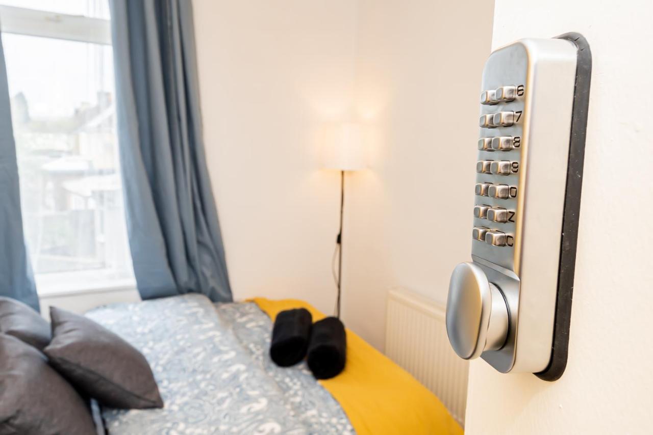 Chambre Double avec Salle de Bains Commune