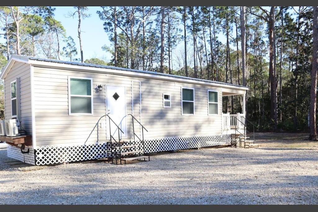 Sandbar Cabin - 2nd Street - B&B
