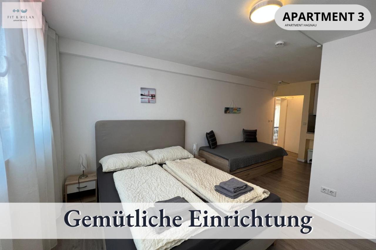 Dreibettzimmer mit Küchenzeile und Bad