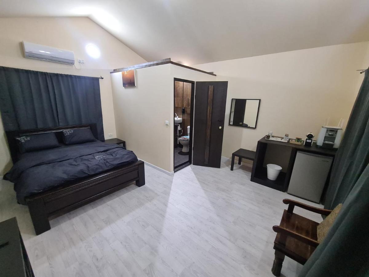 Deluxe Double Room with Balcony and Sea View