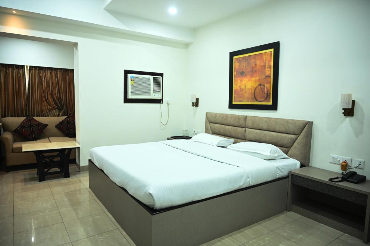 B&B Kolkata - ELGIN SUITES - Bed and Breakfast Kolkata