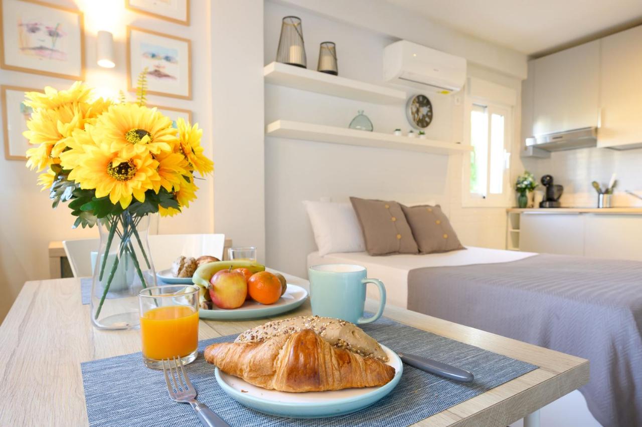 Studio, city center by 10ToSea - B&B Fuengirola