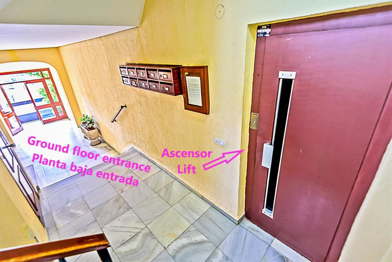 Misericordia Central 4-Bedroom Apartment with Lift - B&B Puerto de Santa María