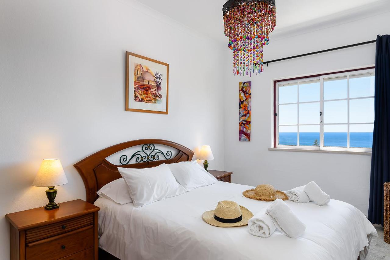 B&B Senhora da Luz - Top Floor Ocean View Apartment – Near Beach Luz - Bed and Breakfast Senhora da Luz