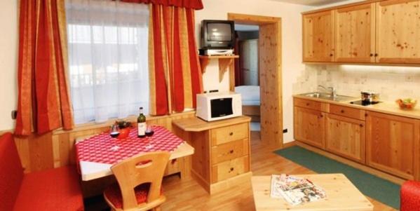 One-Bedroom Apartment (4 Adults)