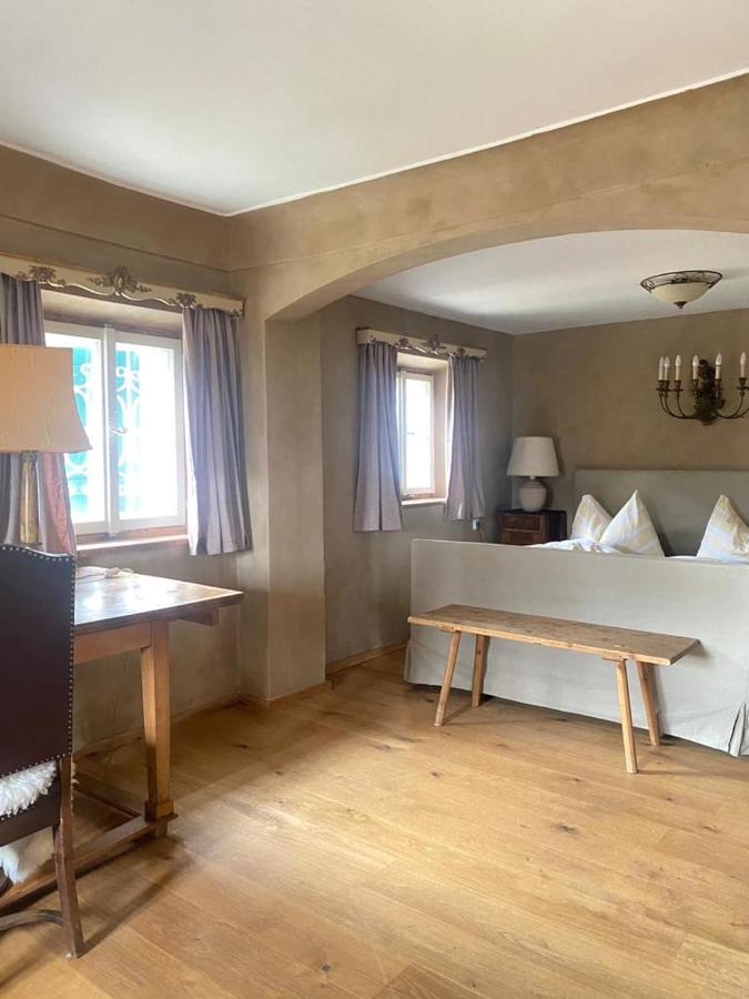 B&B Niederalm - (A) Privatzimmer in 400 Jahre alten Bauernhaus - Bed and Breakfast Niederalm