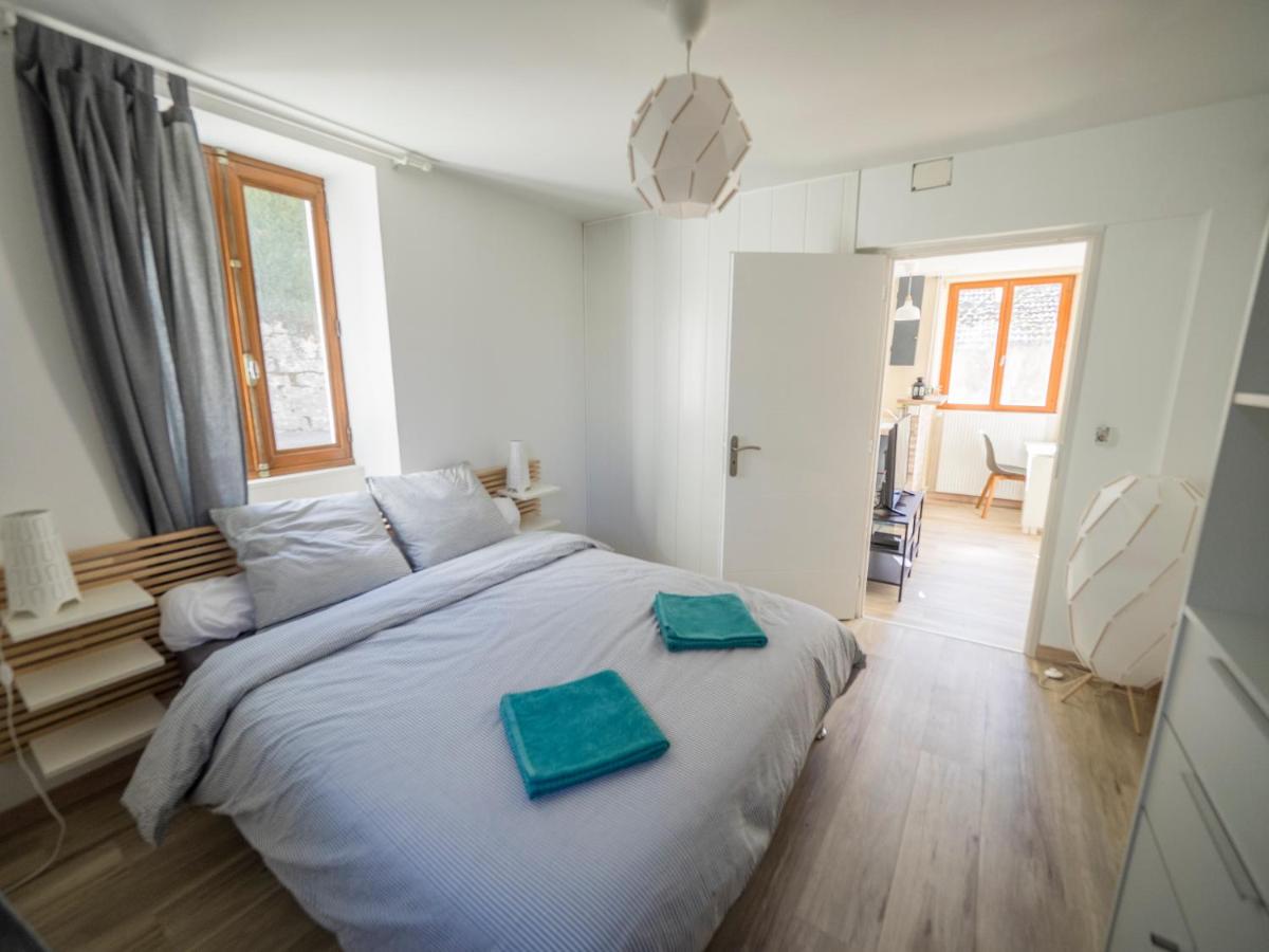 B&B Aix-les-Bains - Charmant T2 avec terrasse et place de parking - Bed and Breakfast Aix-les-Bains