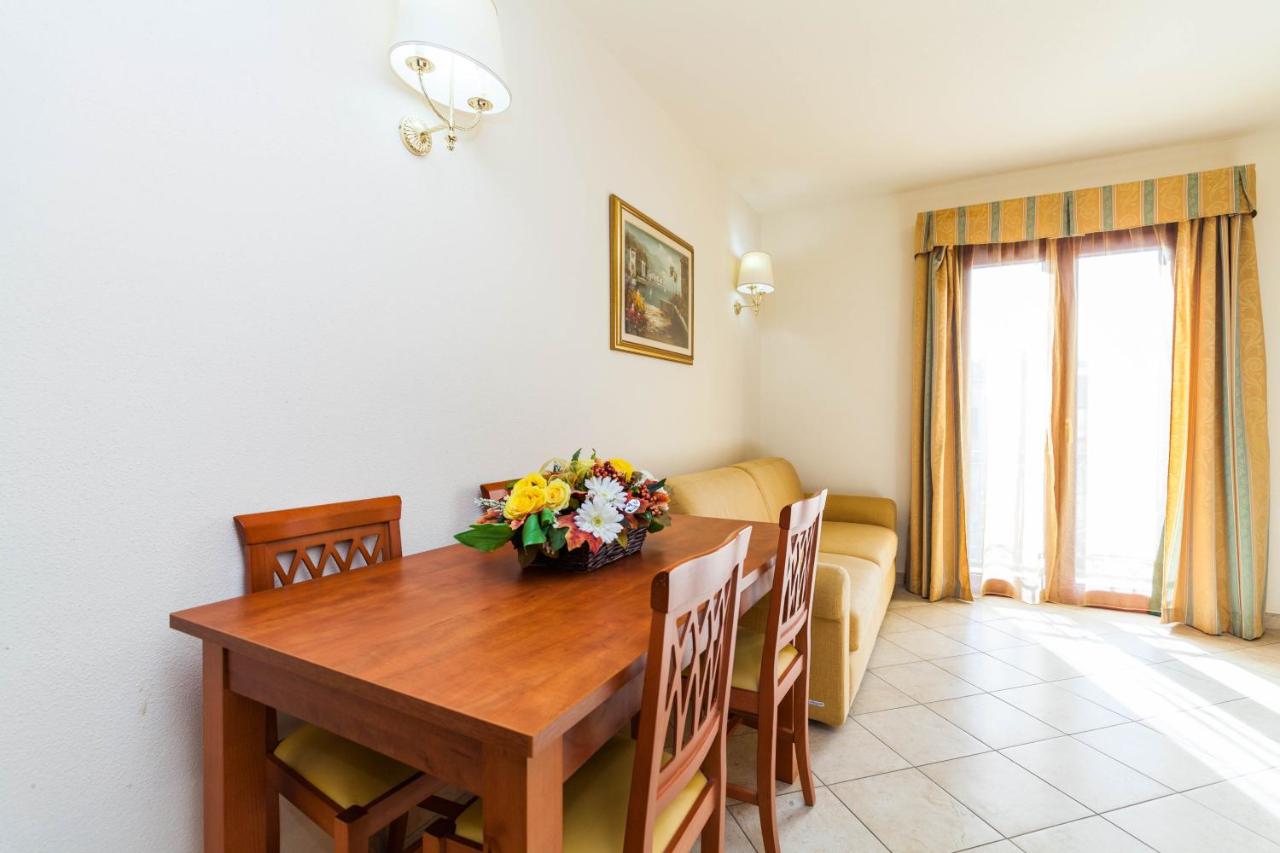 B&B Olbia - Regina Elena Apartments - Bed and Breakfast Olbia