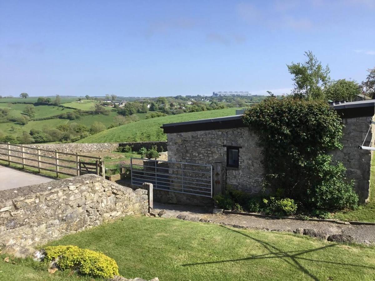Vale of Glamorgan - Cottage - Sleeps 4 - Parking - B&B