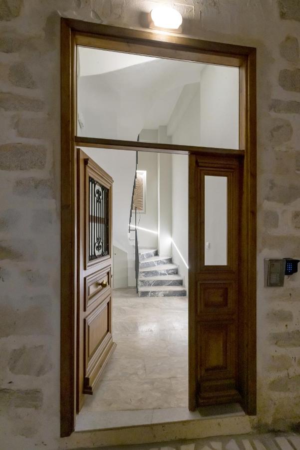 Grammata Suites - B&B