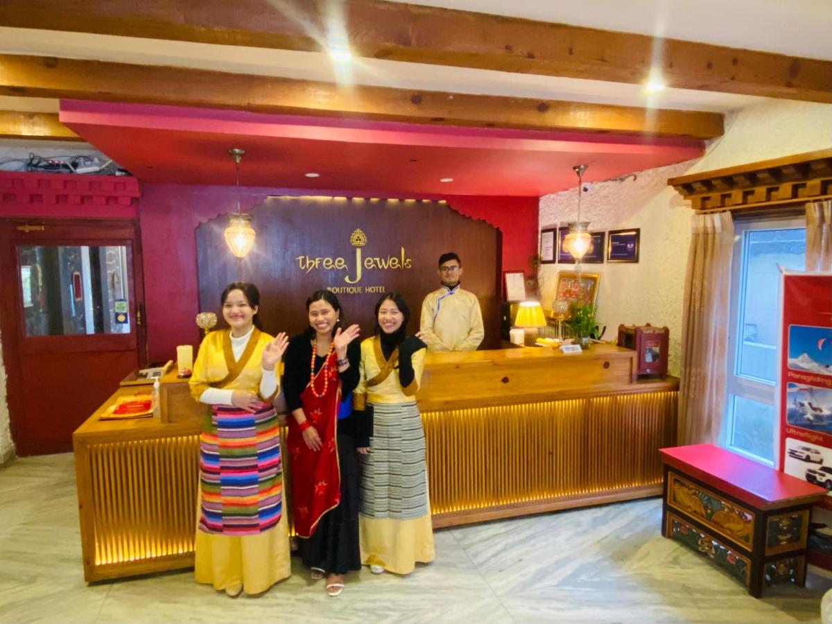 B&B Pokhara - Three Jewels Boutique Hotel - Bed and Breakfast Pokhara