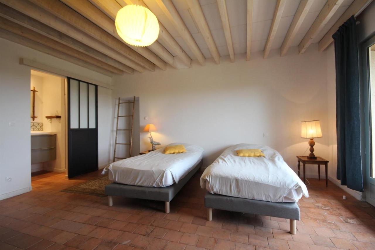 Chambre Familiale avec Douche 