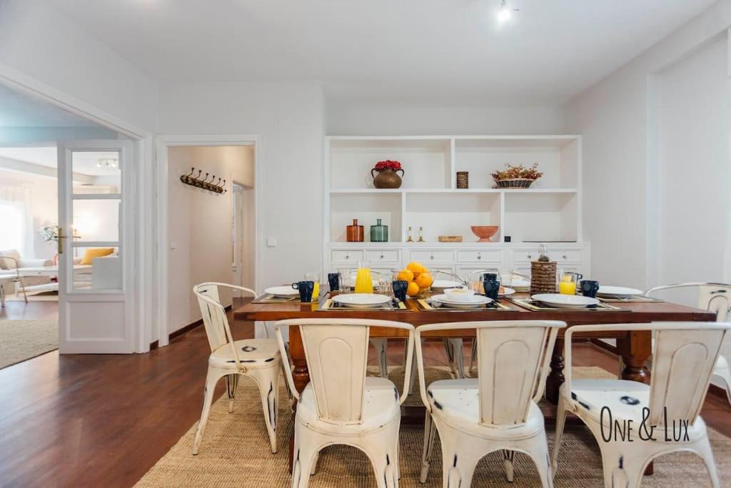 O&L Aire - Spacious and Bright Apartment in the Heart of Seville - Ferienwohnung