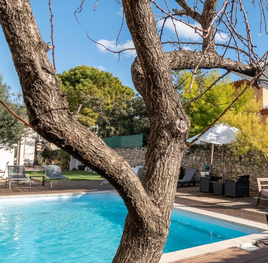 Gîte du stade Le Studio cour parking et piscine partagee - Ferienwohnung