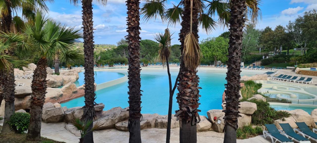 Eden Lou, l'appart Appartement climatisé avec vue exceptionnelle sur Saint Tropez - B&B