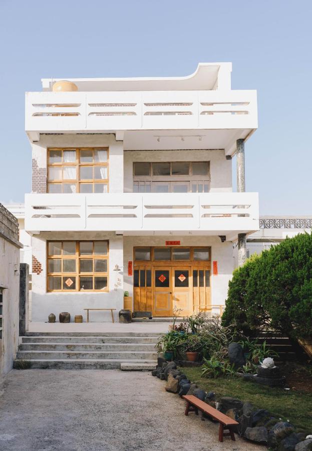 東衛參捌 陶藝旅店 - B&B