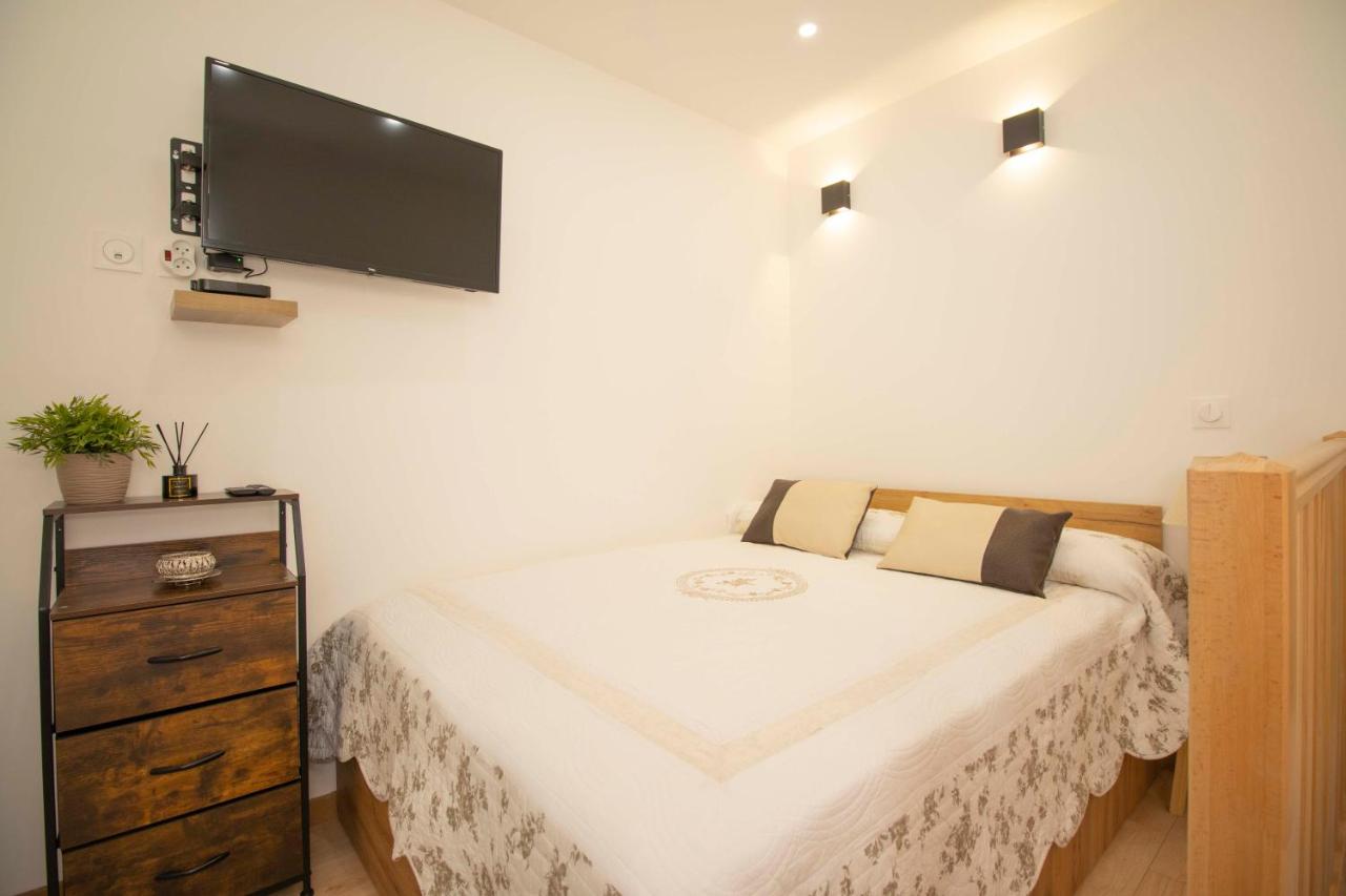 Camera Tripla con Vista Giardino