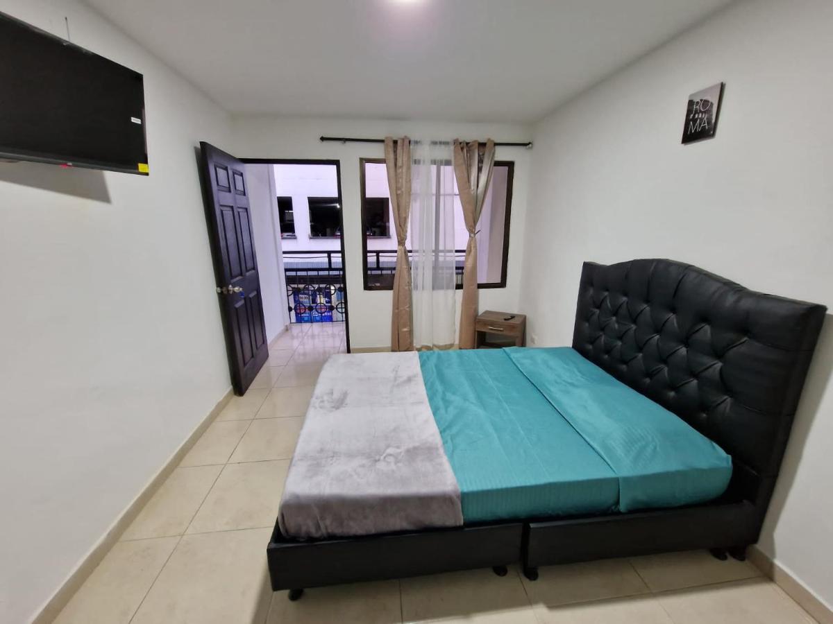 B&B Pereira - Las Margaritas apartments, Pereira City Centre - Bed and Breakfast Pereira