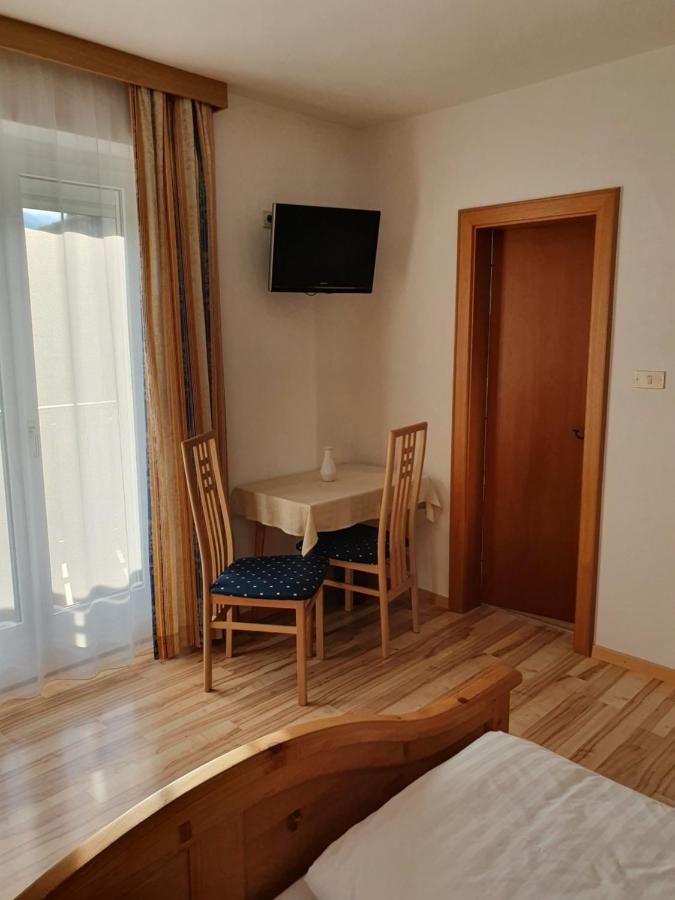 Doppelzimmer mit eigenem Bad